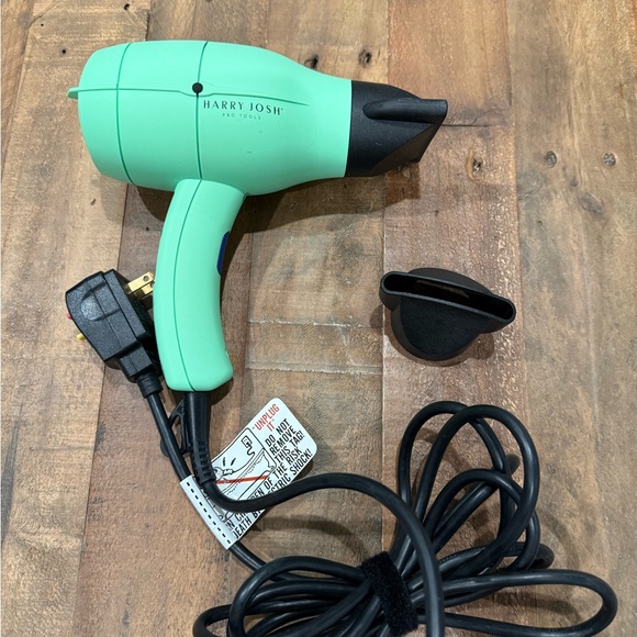 Harry Josh Pro 2000 Hair Dryer - Picture 3 of 6